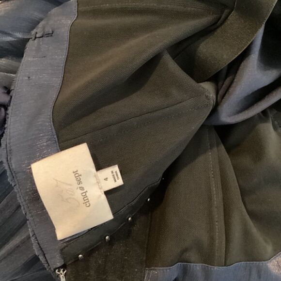 Cinq à Sept Soliel Metallic Ruffle High Low Dress‎ Navy Blue Size 4 - Picture 13 of 14